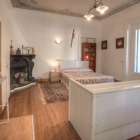 Homestay Casa Yin E Yang Stresa