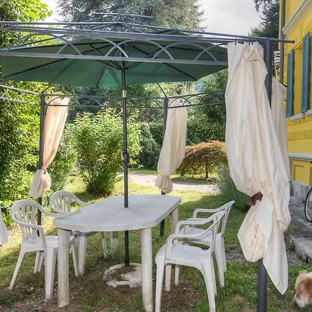 Homestay Casa Yin E Yang Stresa